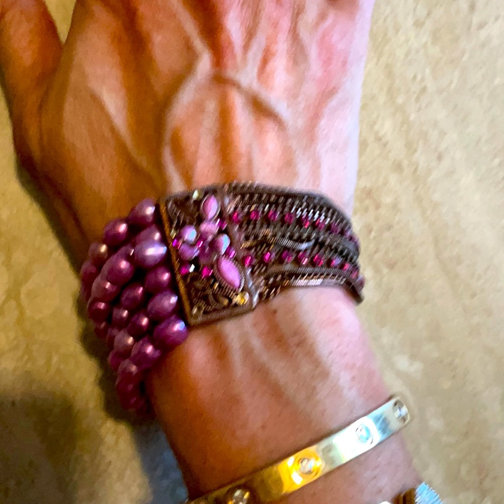 Designer freshwater two-sided mauve pearl bracelet